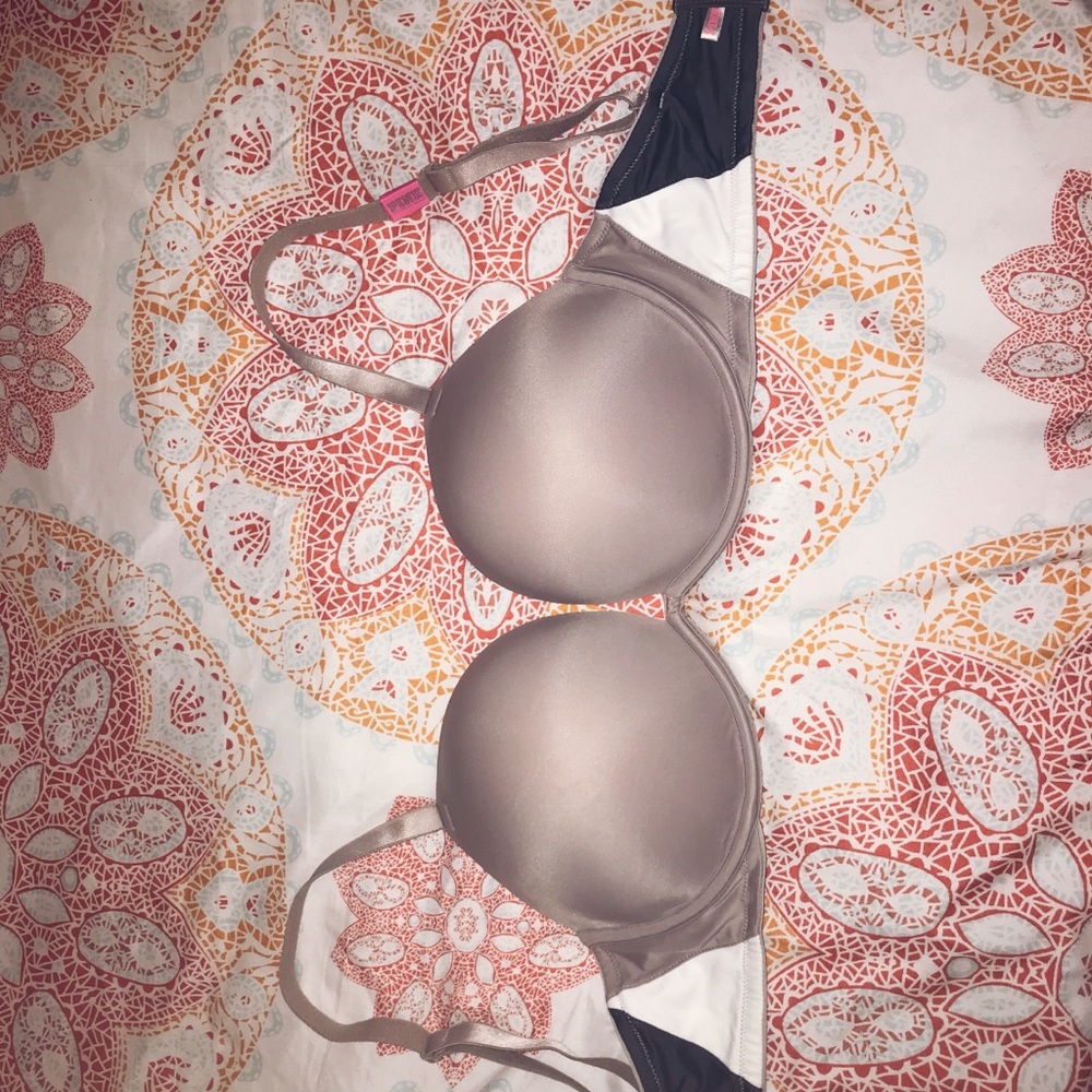 Victoria Secret PINK Super Push Up Bra